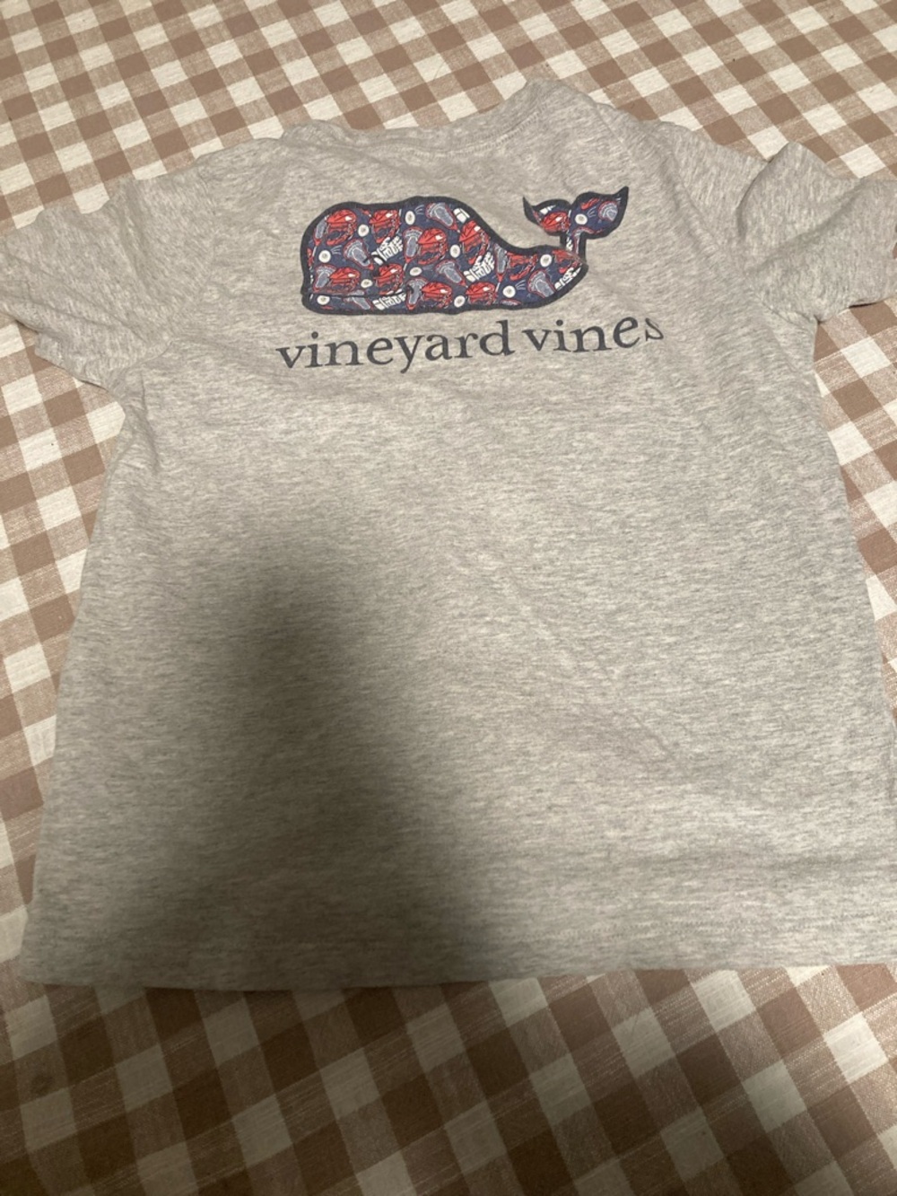 Vineyard Vines Heather Gray Tee with Patterned Whale